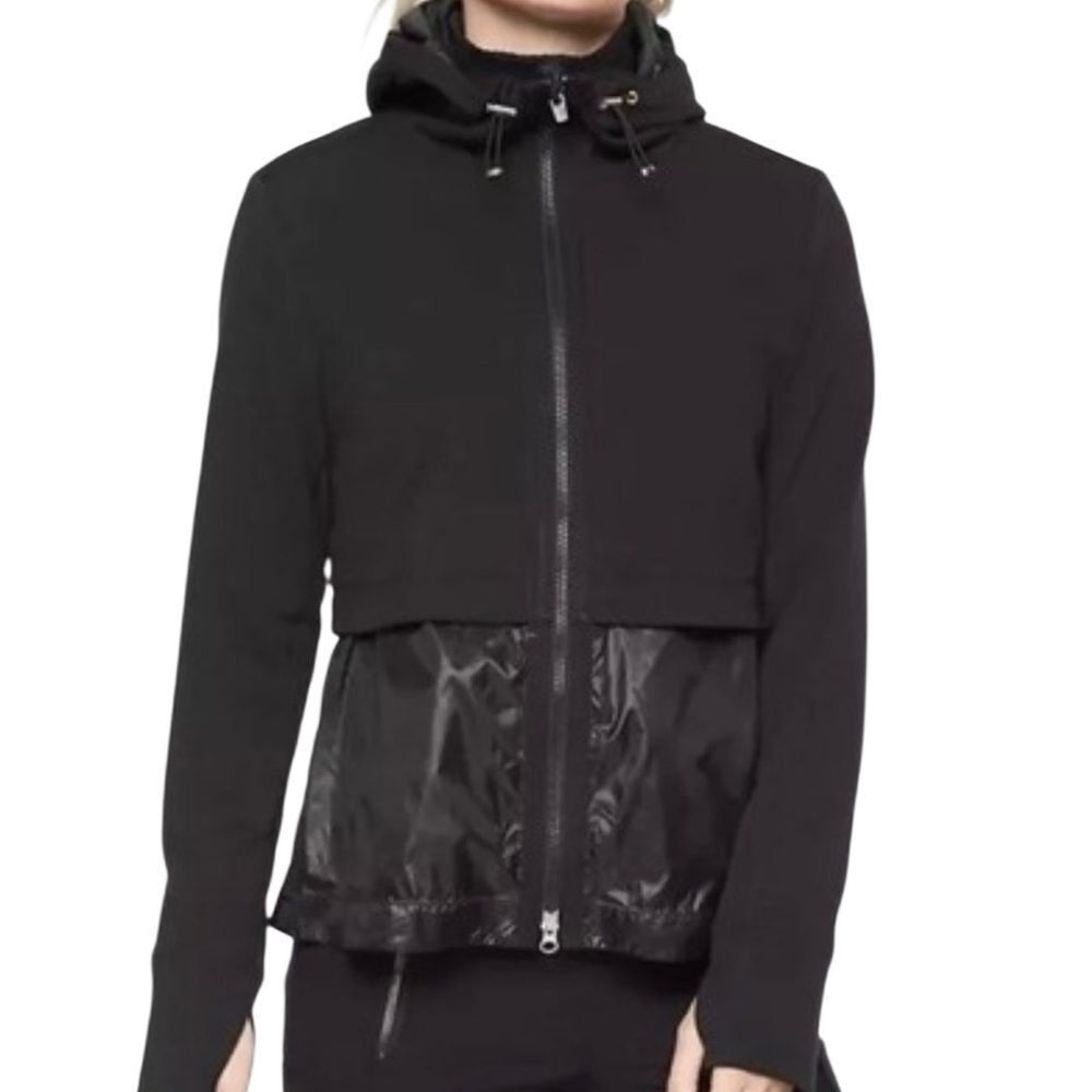 Athleta Windy‎ Point Hoodie Women’s S Black Nylon Bottom Gold Toggles